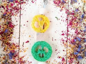 Hanging Cage Loofah and Wood Beads Treat and Toy for Rabbit, Chinchilla, Hamster, Guinea Pig and Small Animals.