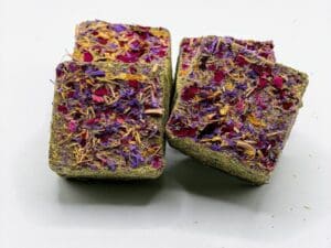Timothy Hay Cubes Forage Mix for Rabbit, Chinchilla, Hamster, Guinea Pig and Small Animals.