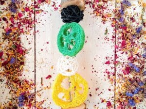 Hanging Cage Rattan Balls, Loofah and Wood Chips Treat and Toy. Rabbit Treat, Chinchilla Treat, Hamster Treat, Guinea Pig and Small Animal